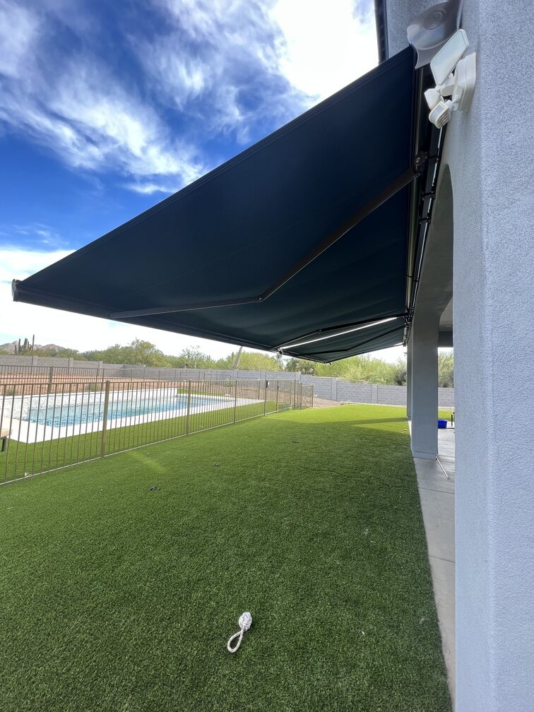 5 Benefits of Retractable Awnings